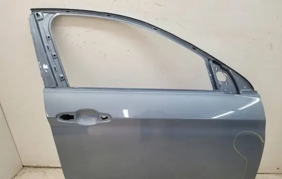 Fiat Tipo Front door