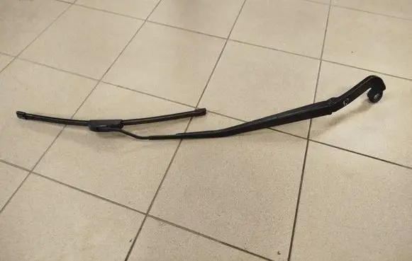 Land Rover Range Rover Sport L494 Front wiper blade arm 