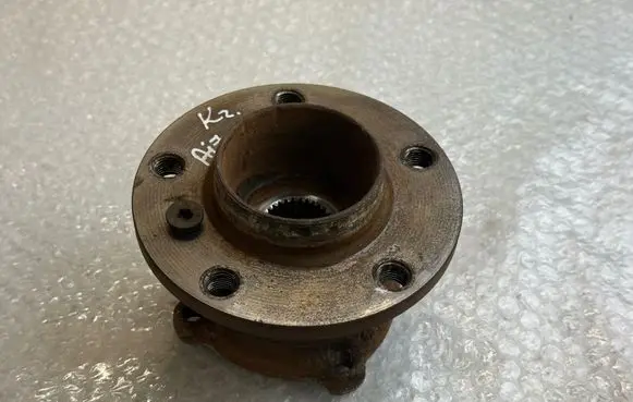 BMW X5 E53 Rear wheel bearing hub 