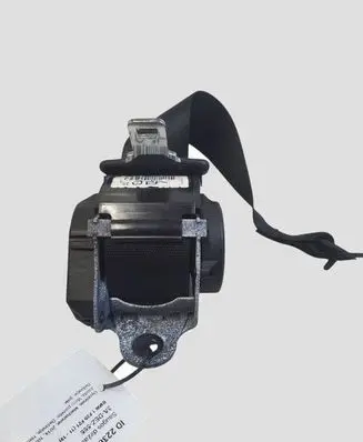 BMW 1 F20 F21 Rear seatbelt S3724330902