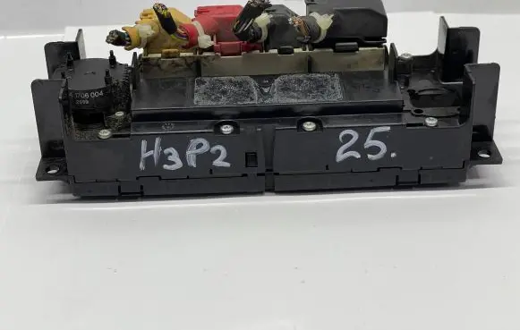 Volkswagen Golf IV Climate control unit