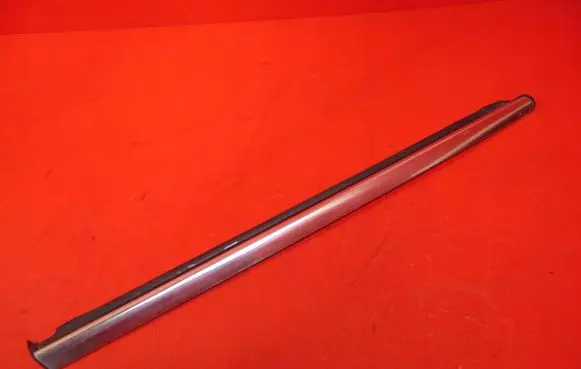 Mercedes-Benz R W251 Rear side glass trim 