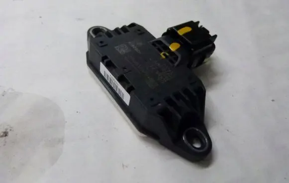 Chevrolet Aveo ESP acceleration yaw rate sensor 13578324