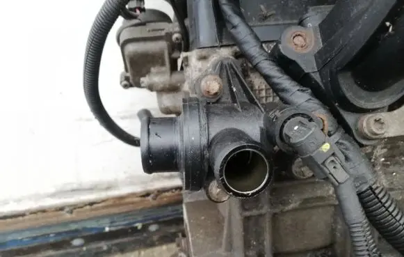 Mercedes-Benz A W168 Engine coolant pipe/hose