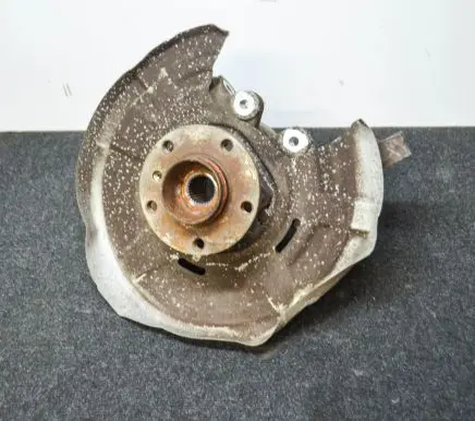BMW 5 F10 F11 Rear wheel hub 6796099