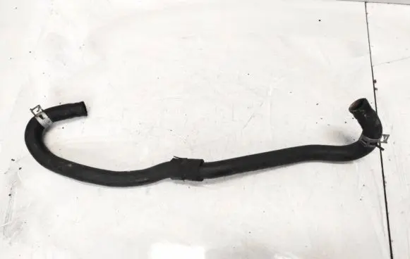 Toyota Land Cruiser (J120) Engine coolant pipe/hose