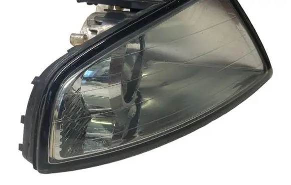 Ford Mondeo Mk III Front fog light 3S7115K202AE 0305068001 824350