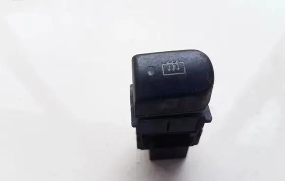 Mitsubishi Carisma Windscreen/window heater switch MR114007 03000500