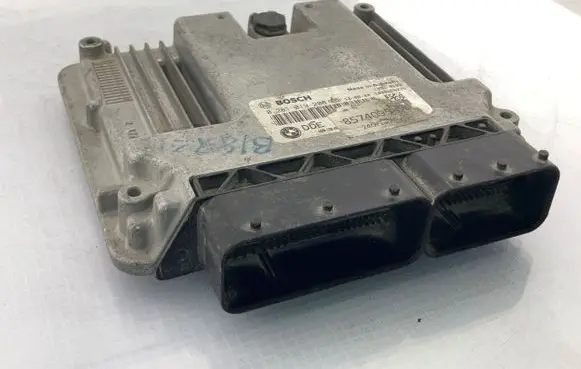 BMW 1 F20 F21 Engine control unit/module 8574095 1039S55775 24072512