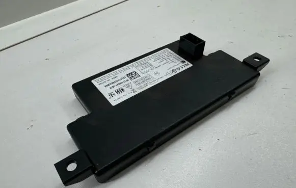 Tesla Model Y Other control units/modules 110024100H 28AC19037 AL720342002666