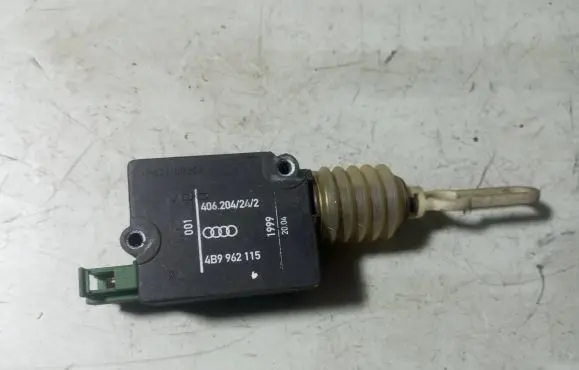Audi A3 S3 8L Central locking motor 4B9962115 406204242