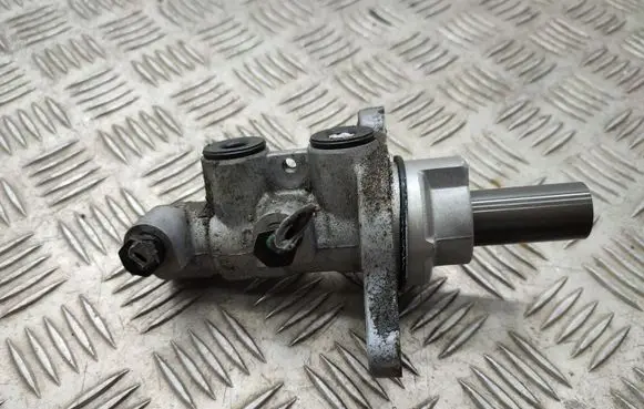 KIA Ceed Master brake cylinder