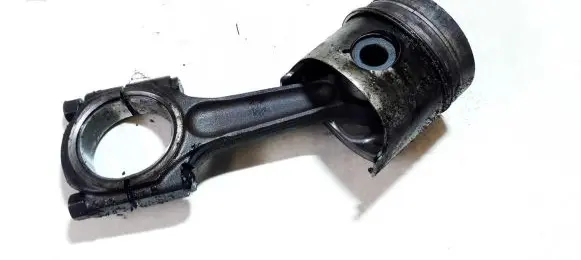 Citroen Berlingo Piston with connecting rod