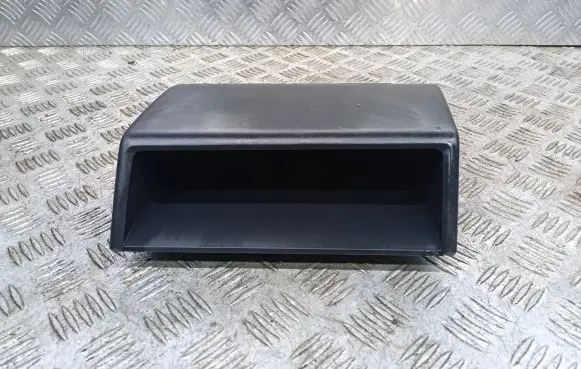 Tesla Model S Glove box