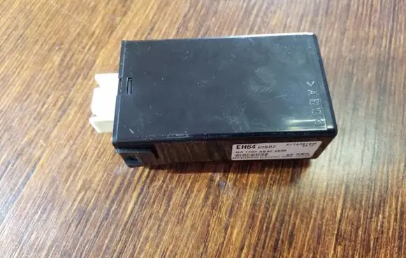 Mazda CX-7 Other relay EH64675DZ MR1383ANRT2005 X1T43876M