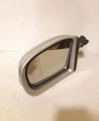 Mercedes-Benz C W203 Front door electric wing mirror 413133417