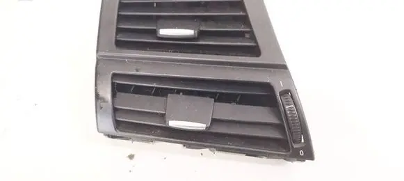 BMW X6 E71 Dash center air vent grill 922776703 14482110