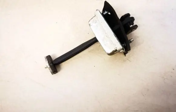 Ford Focus Rear door check strap stopper