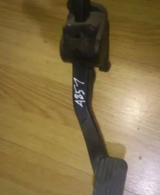 Citroen Xsara Picasso Accelerator throttle pedal 0280755033