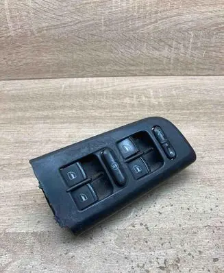 Volkswagen Golf IV Electric window control switch 1J4959857 F005S00011