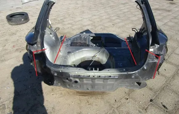 KIA Stonic Trunk bottom trim panel