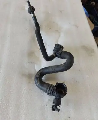 Mercedes-Benz GLC X253 C253 Engine coolant pipe/hose 2535011800 KEK667065A