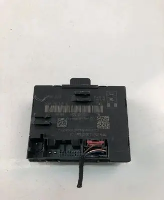 Audi A3 S3 8V Other control units/modules 5Q0959595A