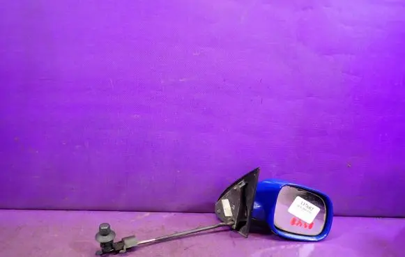 Manual wing mirror