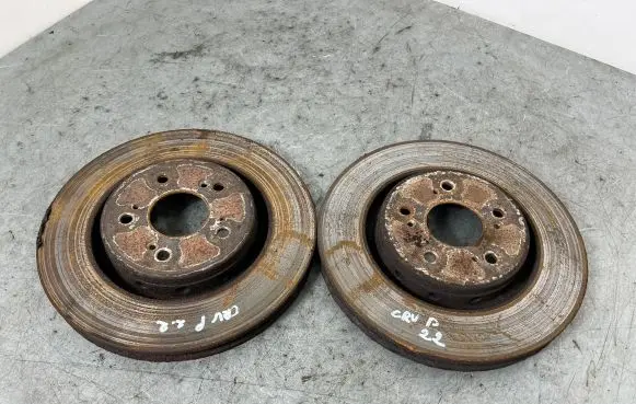 Honda CR-V Front brake disc