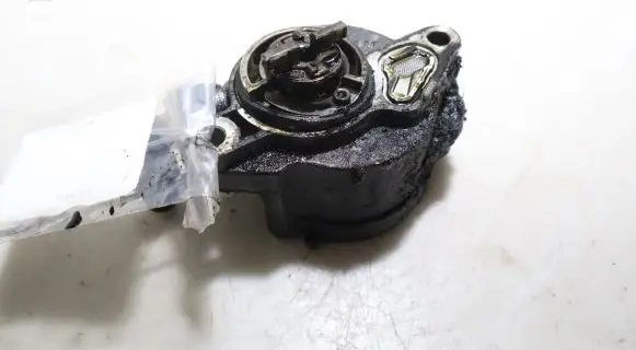 Volvo V50 Vacuum pump