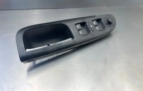 Volkswagen PASSAT B6 Electric window control switch 1K4959857A