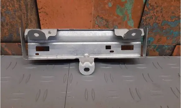 BMW X7 G07 Holder (bracket) 7451376 51447451376
