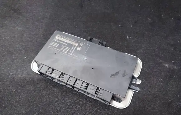 BMW 5 F10 F11 Light module LCM 9250454