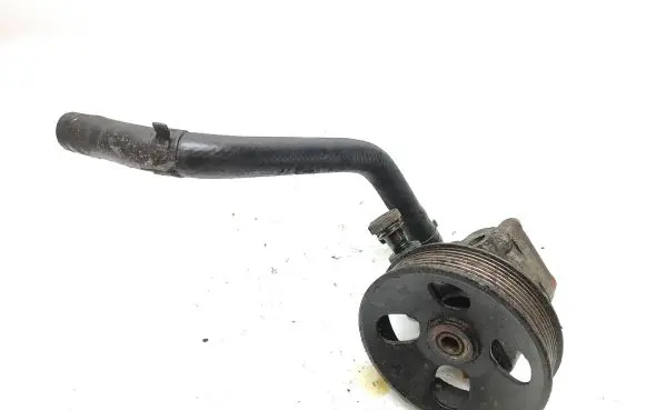 KIA Sorento Power steering pump