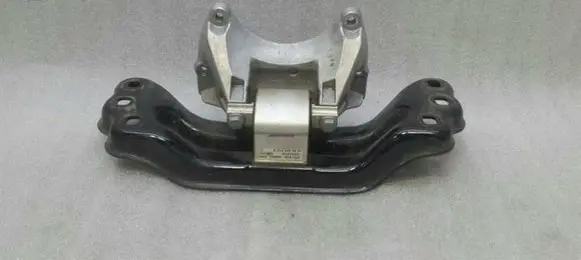 Mercedes-Benz E W213 Gearbox mounting bracket A2132403600