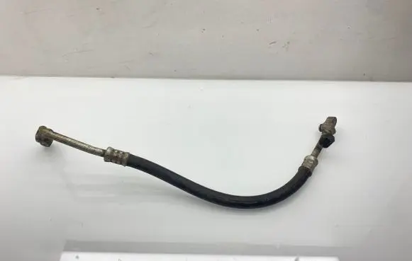 Air conditioning (A/C) pipe/hose