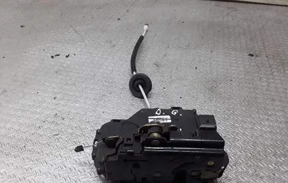 Audi A2 Rear door lock 8Z0839016D