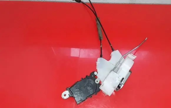 Subaru Tribeca Front door lock 1120009