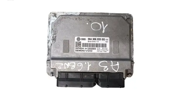 Audi A3 S3 8P Engine control unit/module 06A906033GQ 5WP4034404
