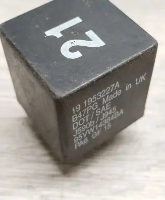 Audi A6 S6 C4 4A Other relay 191953227A
