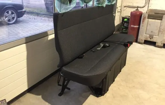 Opel Movano B Second row seats 