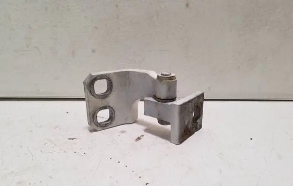 Maserati Ghibli Front door lower hinge 