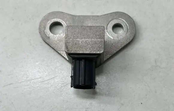 Nissan Qashqai Airbag deployment crash/impact sensor K88301GZ0A 13227 3752