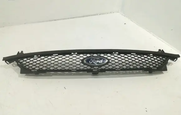 Ford S-MAX Front bumper upper radiator grill PPTD20
