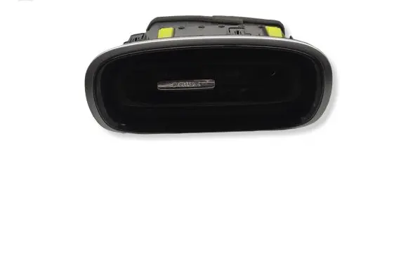 Toyota Prius (XW50) Dashboard side air vent grill/cover trim 5565047190 GN71159370