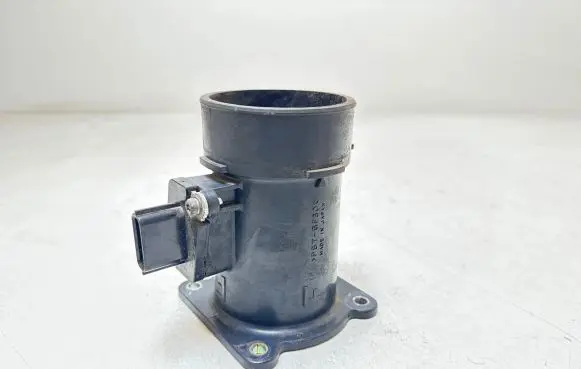 Nissan Almera Tino Mass air flow meter 22680AW400 AFH6024 83680