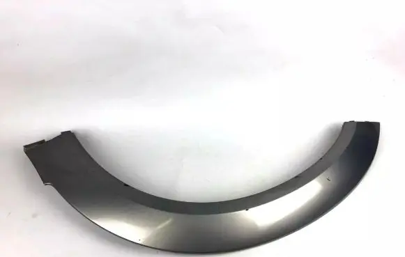 Subaru Outback Front arch trim 