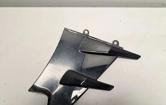 BMW i4 Fender trim (molding) 8081708 8081698