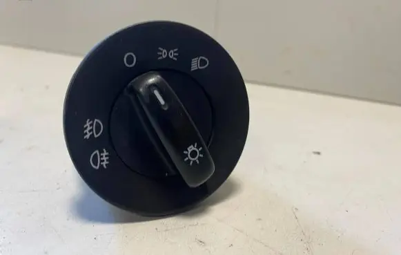 Skoda Octavia Mk2 (1Z) Light switch 1Z0941431C 748500470000