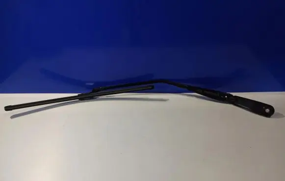Volvo S60 Windshield/front glass wiper blade 31364337